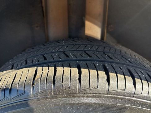 Used 2016 Ford Escape SE image 25