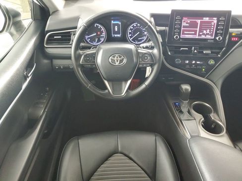Used 2021 Toyota Camry SE FWD image 14