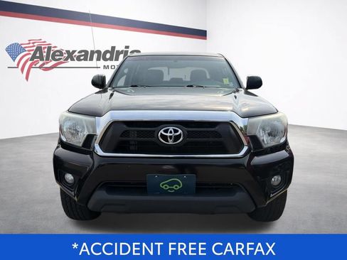 Used 2012 Toyota Tacoma 4x4 Double Cab w/ TRD Off-Road Pkg image 2
