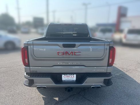 Used 2024 GMC Sierra 1500 Denali w/ Denali Reserve Package AWD/4WD image 6