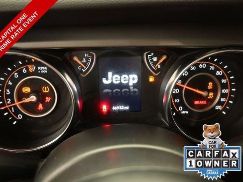 Used 2022 Jeep Gladiator Sport AWD/4WD image 32