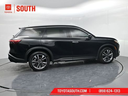 Used 2023 INFINITI QX60 Luxe image 8