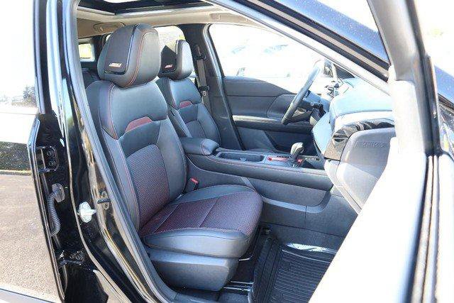 Certified 2026 Nissan Kicks SR w/ SR Premium Package AWD/4WD image 27