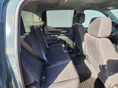 Used 2025 Chevrolet Silverado 1500 LT image 19