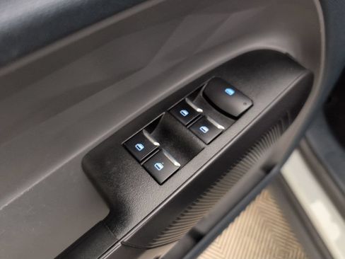 Used 2023 Ford Maverick XL FWD image 30