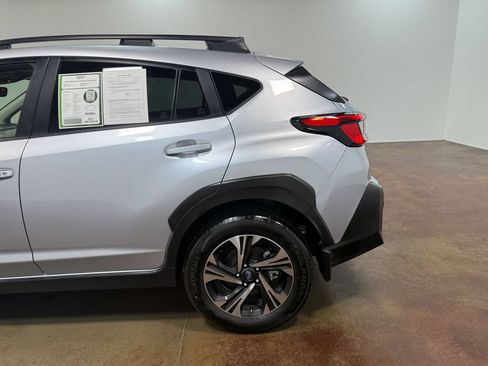 Used 2024 Subaru Crosstrek 2.0i Premium AWD/4WD image 36