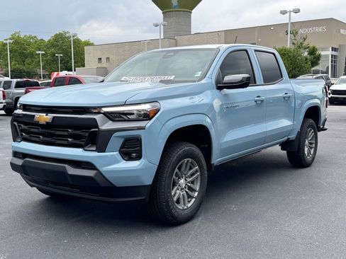 New 2025 Chevrolet Colorado LT w/ LT Convenience Package RWD image 6