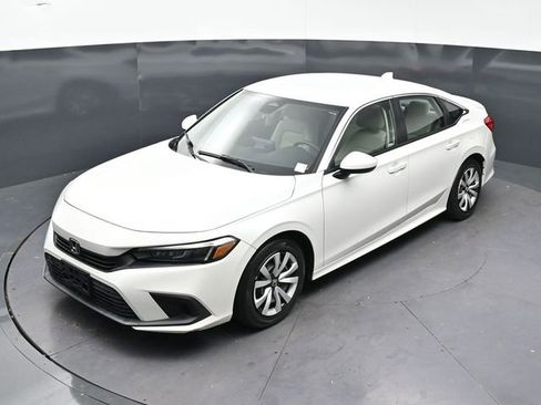Used 2023 Honda Civic LX image 31