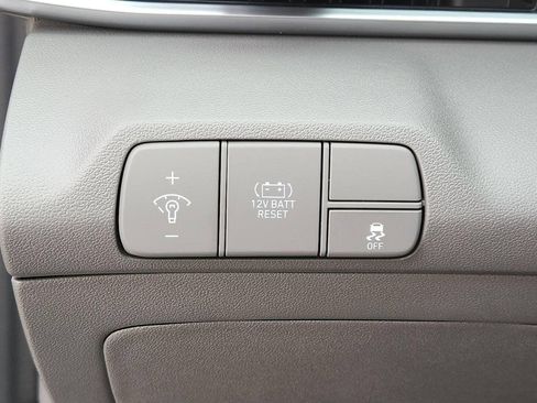 New 2026 Hyundai Elantra Hybrid w/ Cargo Package FWD image 22