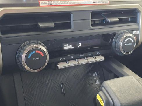 New 2026 Toyota Tacoma SR5 AWD/4WD image 40