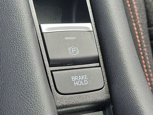 Certified 2023 Honda HR-V Sport image 25