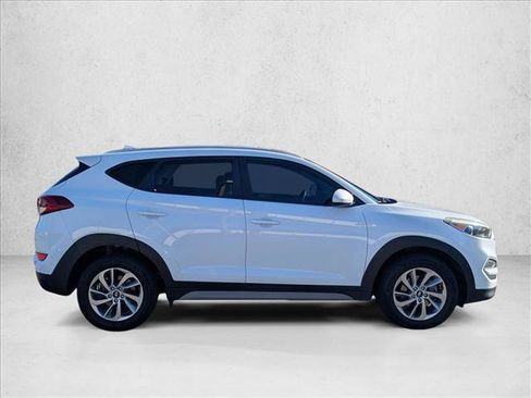 Used 2018 Hyundai Tucson SEL image 4