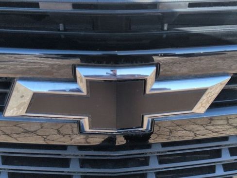 Used 2021 Chevrolet Silverado 1500 LT Trail Boss w/ Convenience Package II AWD/4WD image 33