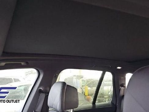 Used 2024 BMW X5 xDrive40i w/ Premium Package image 18