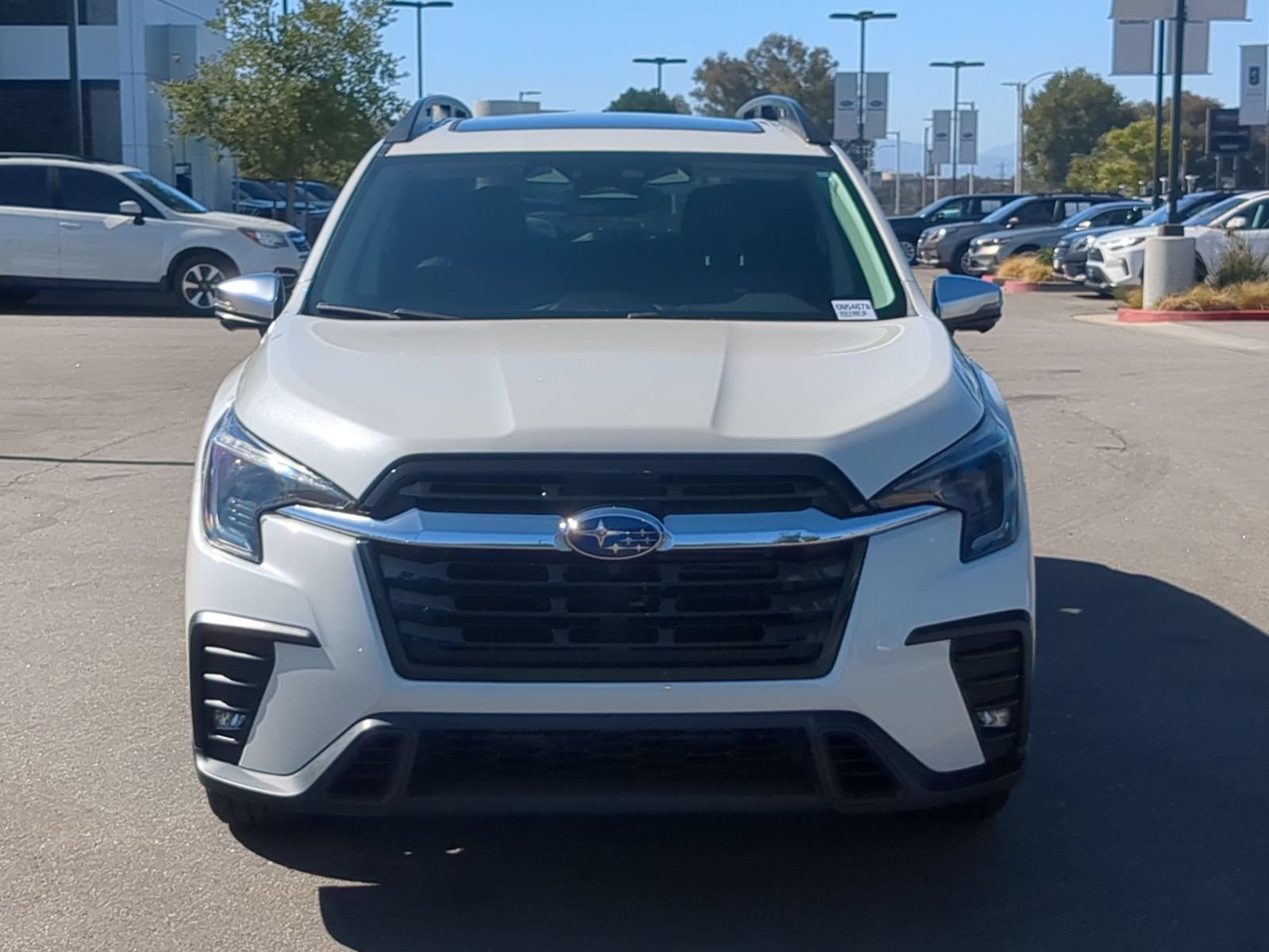 Used 2023 Subaru Ascent Limited w/ Technology Package AWD/4WD image 8
