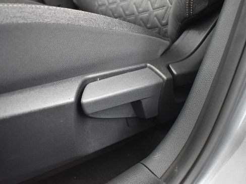 New 2026 Nissan Kicks SV w/ Cold Weather Package image 28