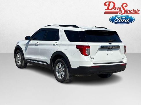 Used 2020 Ford Explorer XLT AWD/4WD image 9
