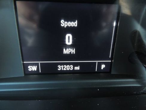Used 2020 Chevrolet Silverado 1500 Custom w/ Custom Value Package RWD image 26