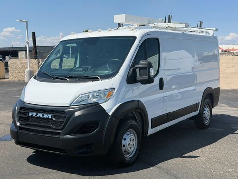 Used 2023 RAM ProMaster 2500 FWD image 1