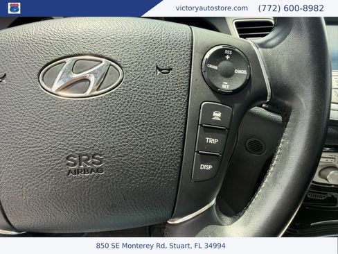 Used 2014 Hyundai Genesis 3.8 w/ Technology Package 03 RWD image 30