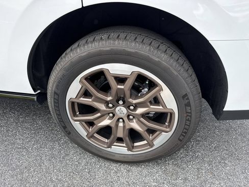 Used 2026 Ford Expedition King Ranch AWD/4WD image 19