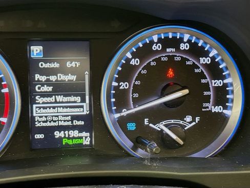 Used 2019 Toyota Highlander Limited image 12