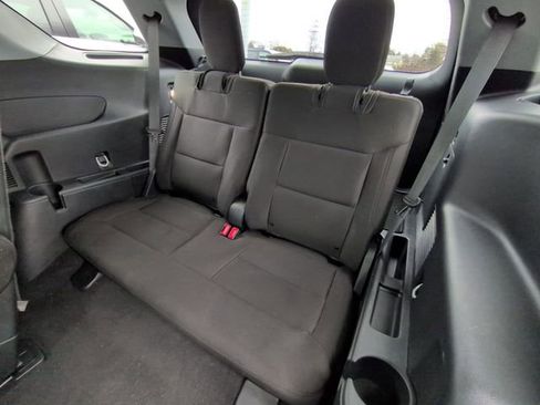 Certified 2023 Ford Explorer XLT image 15