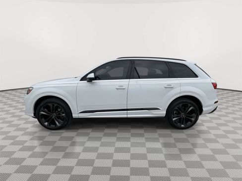 Certified 2025 Audi Q7 3.0T Premium Plus AWD/4WD image 2