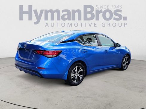 Used 2020 Nissan Sentra SV image 3