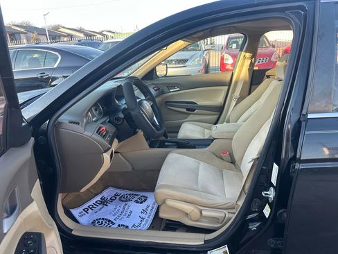 Used 2010 Honda Accord LX image 5
