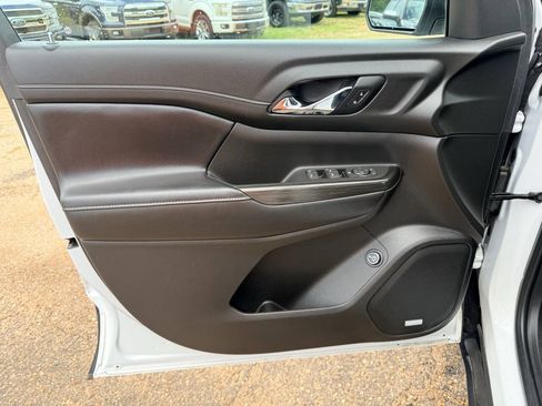 Used 2019 GMC Acadia SLT FWD image 30