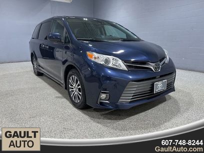 Used 2020 Toyota Sienna XLE
