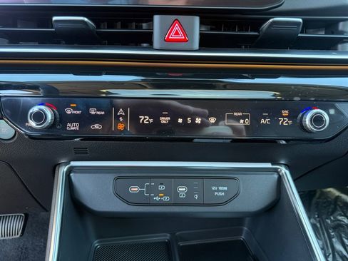 New 2026 Kia Carnival SX Prestige image 29