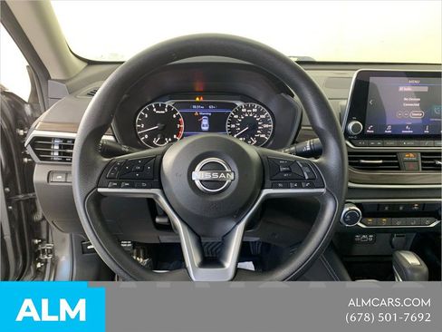 Used 2023 Nissan Altima 2.5 SV image 22