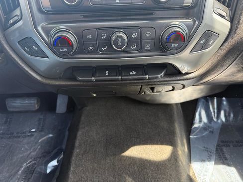 Used 2018 Chevrolet Silverado 1500 LT w/ All Star Edition AWD/4WD image 13
