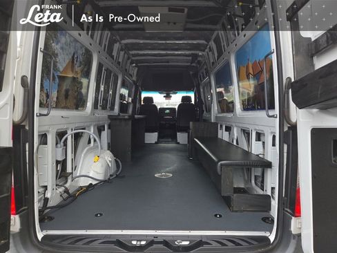 Used 2020 Mercedes-Benz Sprinter 2500 w/ Driver Convenience Package image 22