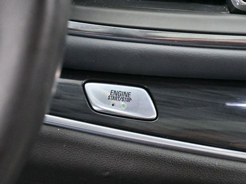 Used 2021 Buick Enclave Essence w/ Sound and Sites Package image 23