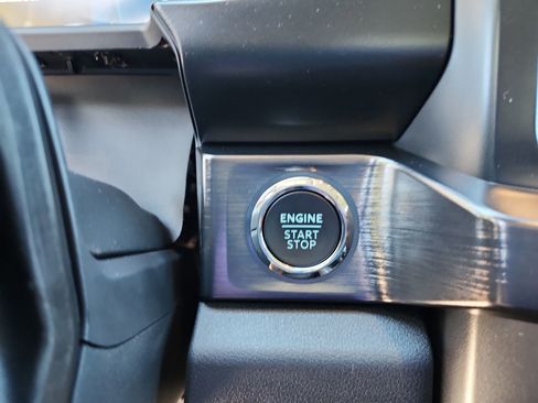 New 2026 Ford F250 Lariat image 21