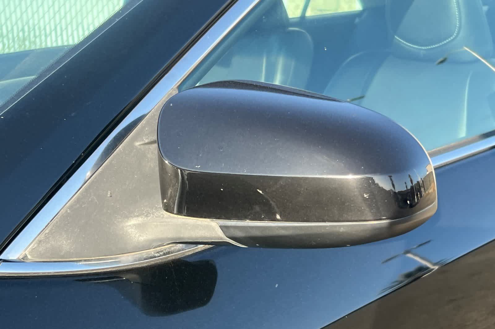 Used 2012 Toyota Camry SE FWD image 12