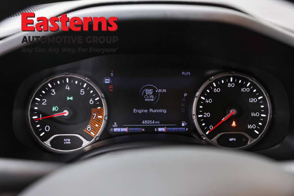 Used 2021 Jeep Renegade Latitude AWD/4WD image 18