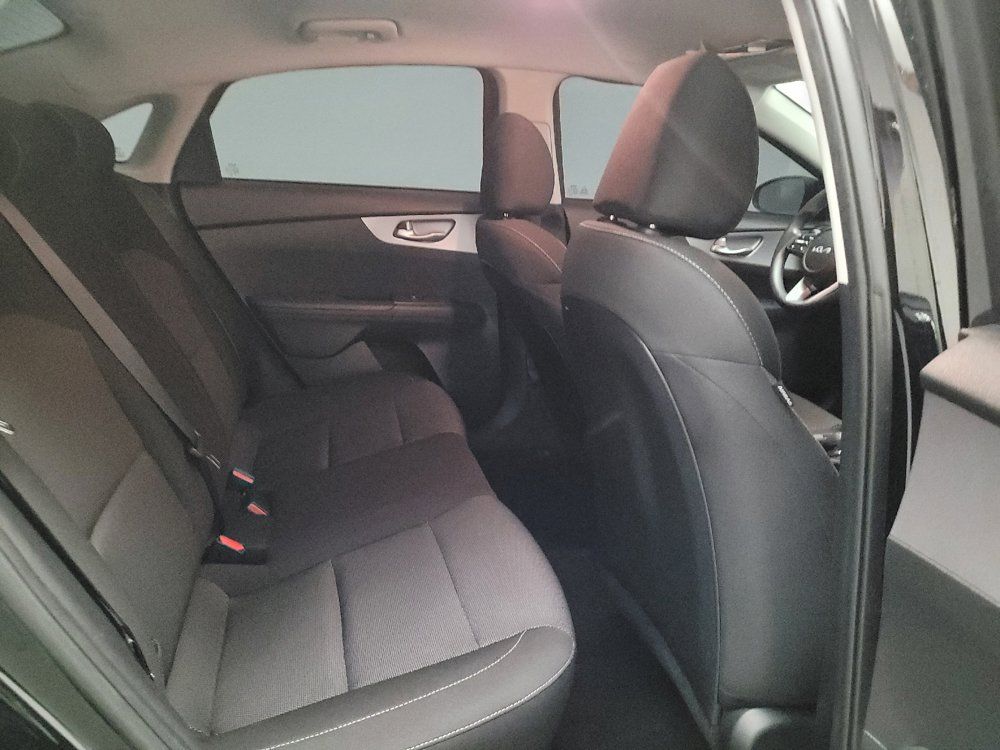 Used 2023 Kia Forte LXS FWD image 19