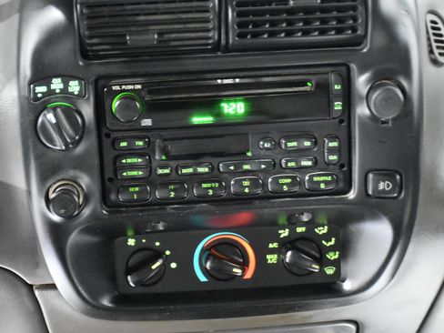 Used 2002 Ford Ranger 4x4 SuperCab image 18