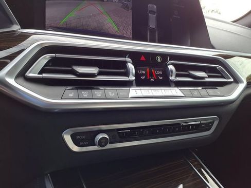 Used 2020 BMW X5 xDrive40i w/ Premium Package AWD/4WD image 17