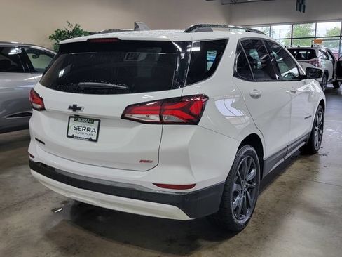 Certified 2023 Chevrolet Equinox RS FWD image 5