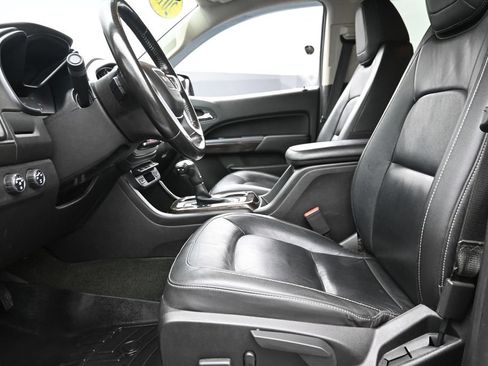 Used 2015 GMC Canyon SLT w/ Driver Alert Package AWD/4WD image 16