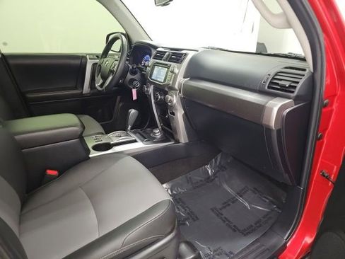 Used 2019 Toyota 4Runner SR5 Premium image 62