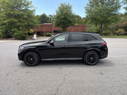 Certified 2025 Mercedes-Benz GLC 350e 4MATIC image 5