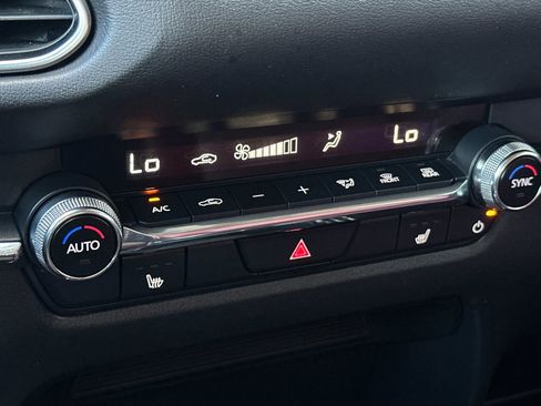 Used 2024 MAZDA CX-30 AWD 2.5 S w/ Preferred Package image 19