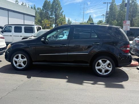 Used 2008 Mercedes-Benz ML 350 4MATIC image 2