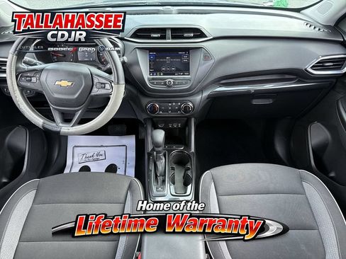 Used 2023 Chevrolet TrailBlazer LT FWD image 24